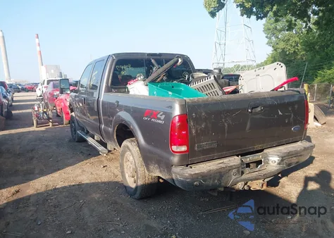 2005 Ford F-250 Lariat/Xl/Xlt z USA, uszkodzony, nr VIN 1FTSW21PX5EC94046